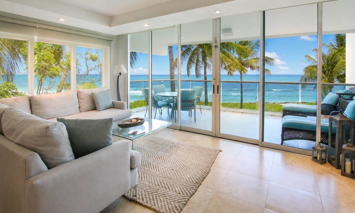 Maxwell House | Stunning Beachfront 2-Bed Condo with Pool - Ocean One 204 by BSL Rentals