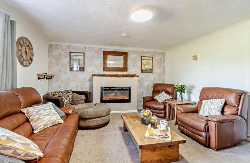 Stackpole House | 3 Bed in Stackpole oc-c27398