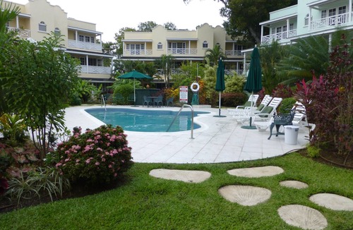Hastings Apartment | Barbados Margate Gardens, Opp Beach, Sea Boardwalk, Restaurants, Mall,Buses,