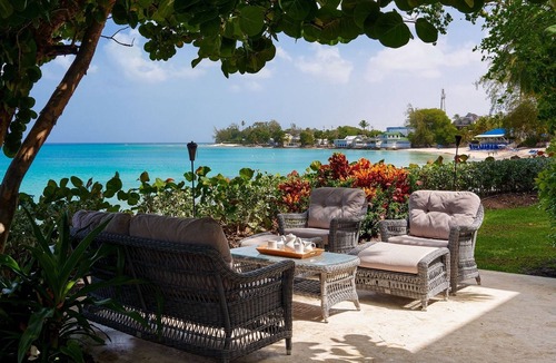 Mullins House | Hemingway House by Blue Sky Luxury