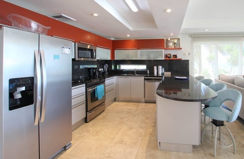 Maxwell House | Stunning Beachfront 2-Bed Condo with Pool - Ocean One 204 by BSL Rentals