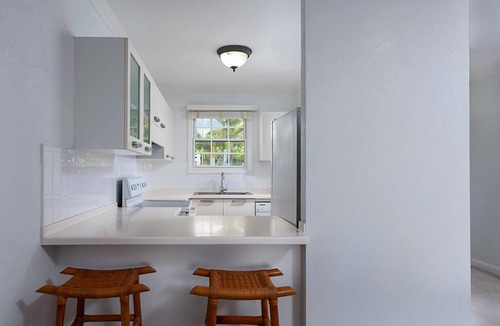 Speightstown Apartment | Vuemont #245 - by Zenbreak