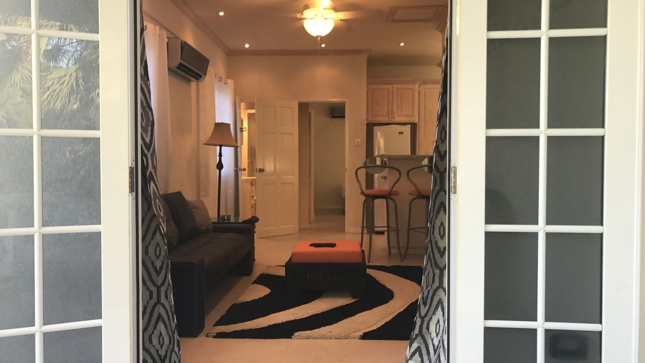 Photo of Livingroom in Oistins
