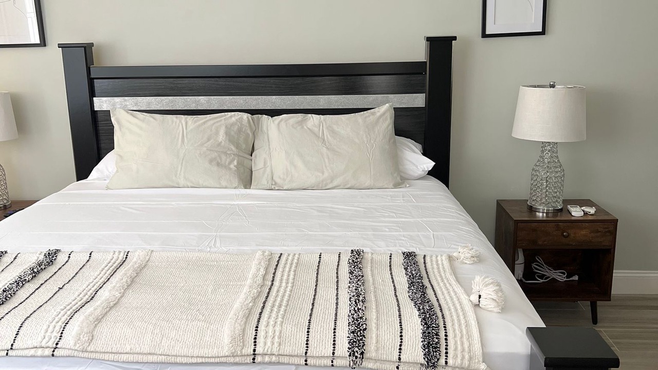Photo of Bedroom in Oistins